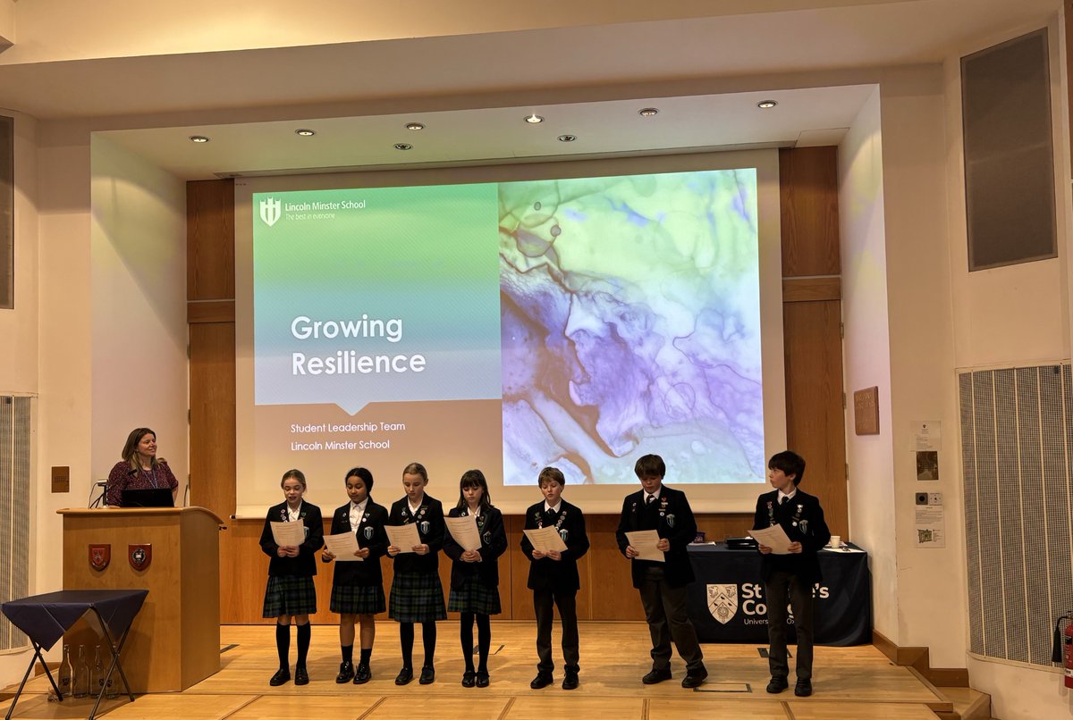 Our Year 6 Student Leadership Team is in Oxford enjoying a lecture in Greek mythology and Shiv led by Dr. Jackie Watson, along with a campus tour by a third-year Philosophy and Classics student! The pupils got to present their Growing Resilience project to 15 other schools!