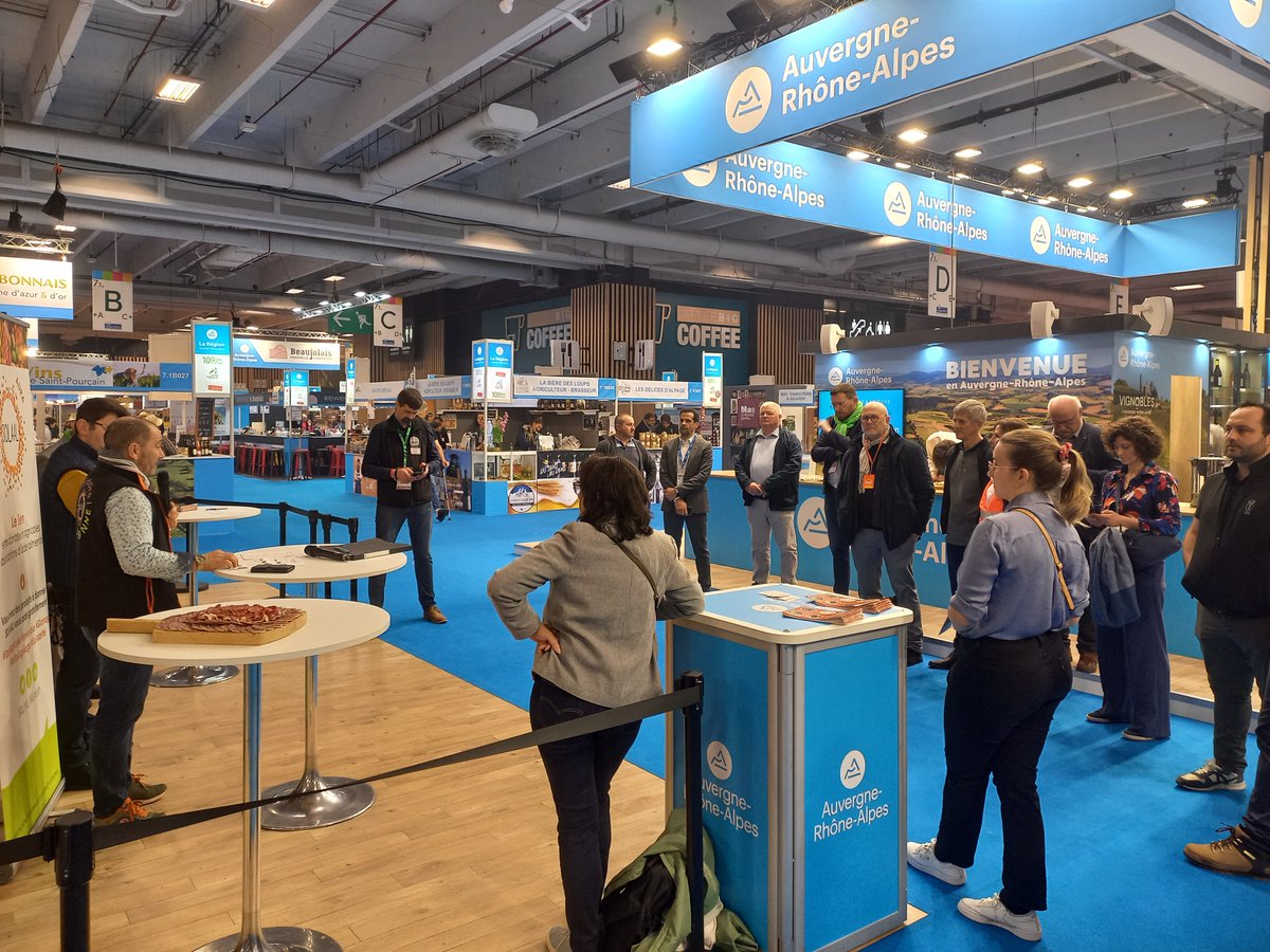 De retour d'un #SIA2024 animé, où notre équipe associative a eu le plaisir de se mobiliser autour de plusieurs temps forts : solaal.org/aura/2024/03/0…