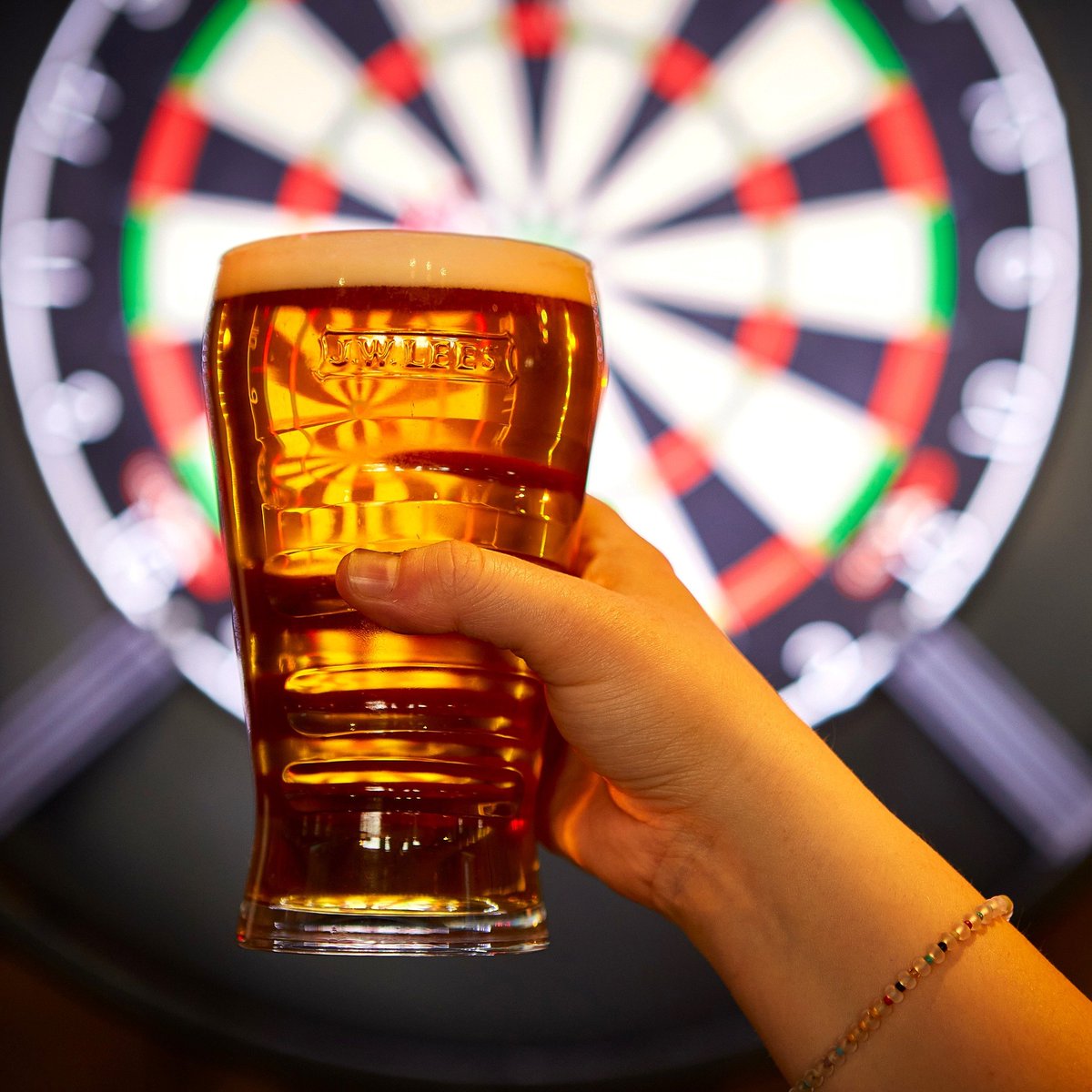 Another great opening for @JWLeesBrewery with the Rope & Anchor Woolston Warrington majoring on darts. Great to see Chris, Kath and the team there yesterday as well as a lot of customers