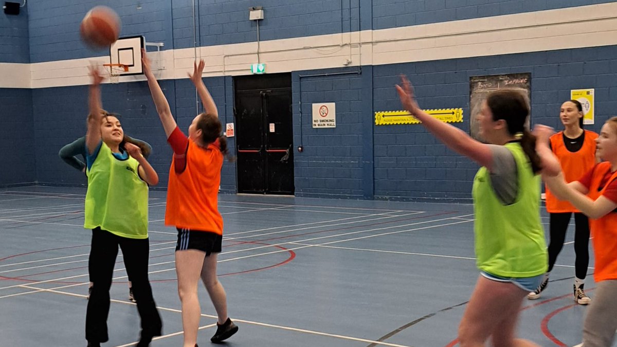 BballIrl's tweet photo. Our development officers are striving to make basketball more accessible to people of all ages and abilities through various programmes.

◾️Her World Her Rules
◾️SOCIA-Ball
◾️3x3
◾️Her Moves

𝙇𝙚𝙖𝙧𝙣 𝙈𝙤𝙧𝙚 👉 https://t.co/rT69Vfdzmz

@sportireland | #WomenInSportIRE https://t.co/BrpAQ7b10V