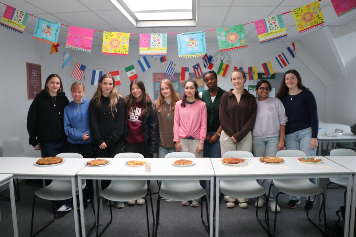 WHS Spanish (@spanishdept_whs) on Twitter photo ¡Flipante! #Year12WHS competed at a very high standard in this year's <a href="/WimbledonHigh/">Wimbledon High</a> Tortilla Tournament 👩🍳 ¡Flipante! #Year12WHS competed at a very high standard in this year's <a href="/WimbledonHigh/">Wimbledon High</a> Tortilla Tournament 👩🍳