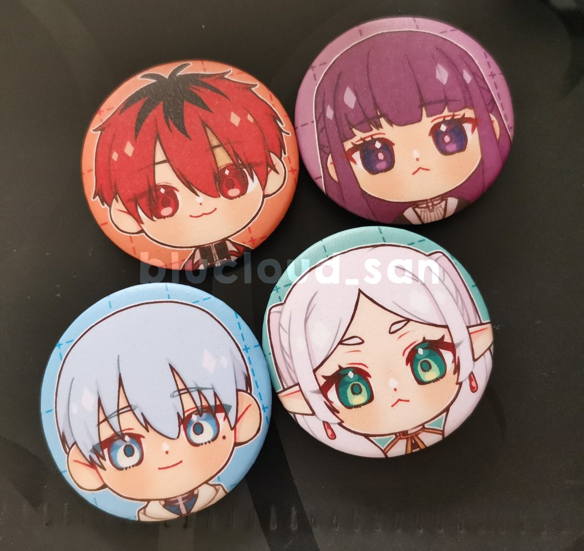 Made new pins for Mindworks last week ^^

(Frieren pins were sold out really quickly ;;)