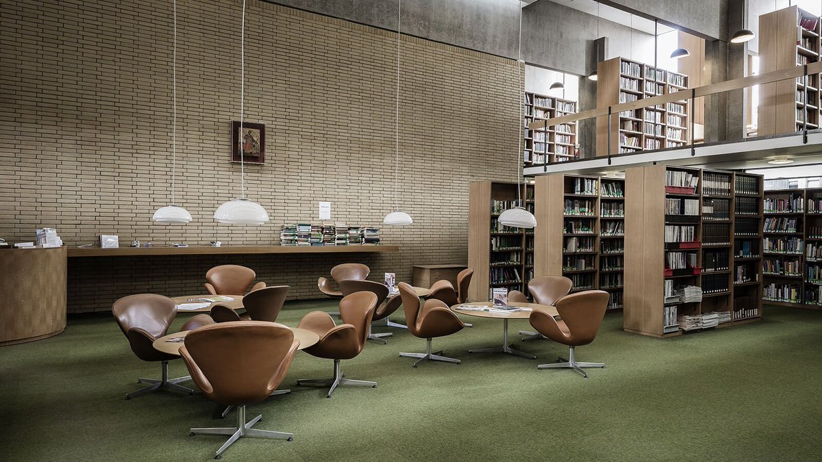 #MiercolesEnladrillado
St. Catherine's College (1960-1963. Universidad de Oxford), obra de Arne Jacobsen.