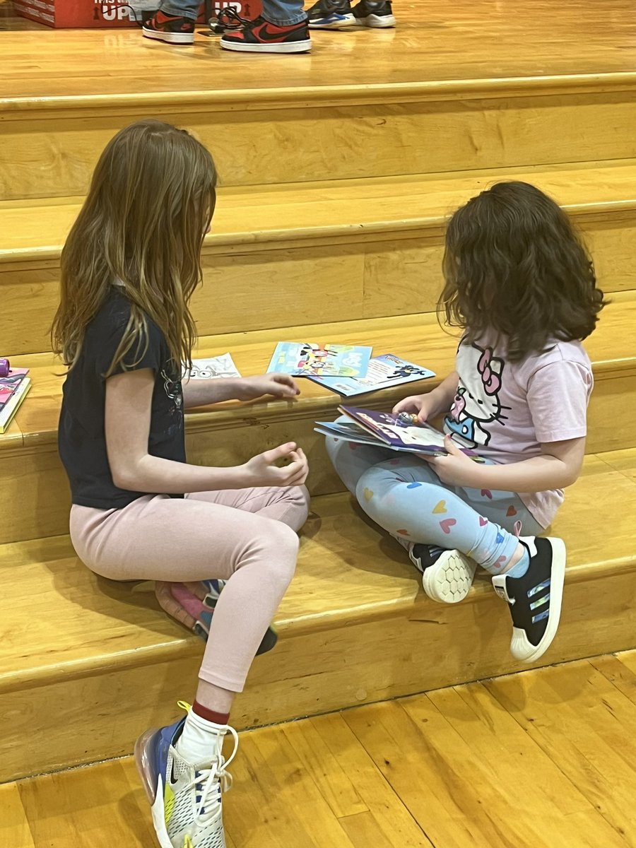 Michele Showalter tweet media