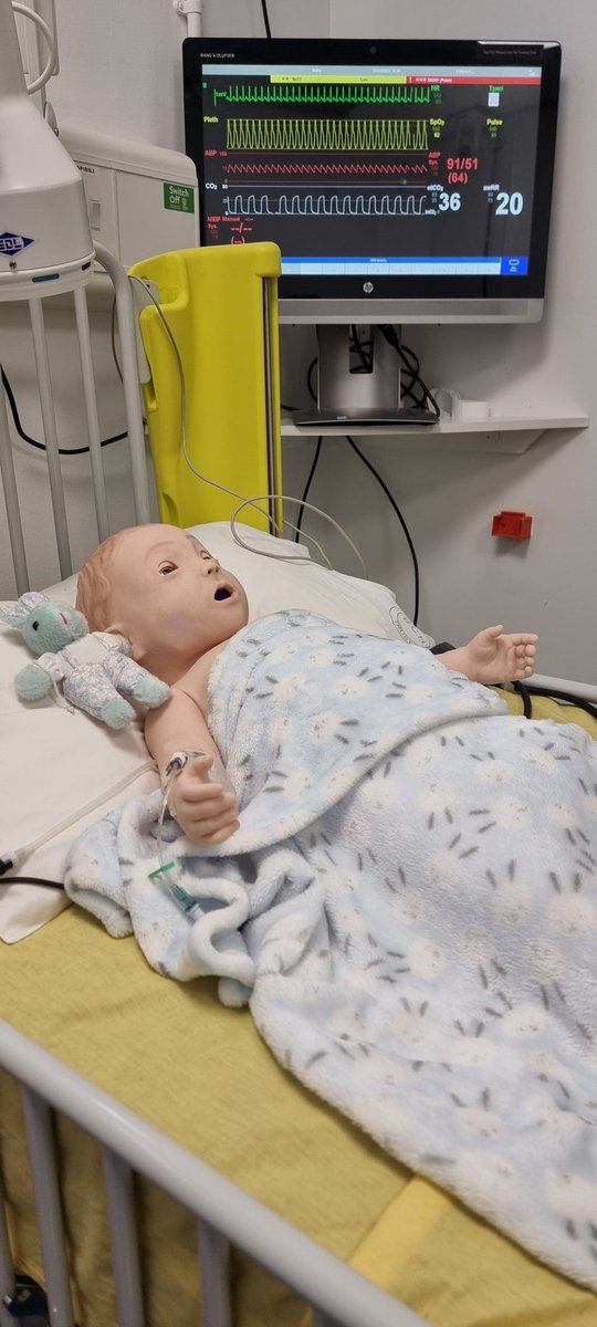 It always nice to get some simulation in. With @DorisCorkin and the Childrens Critical Care students. Looking forward to this afternoons session. @QUBSONM