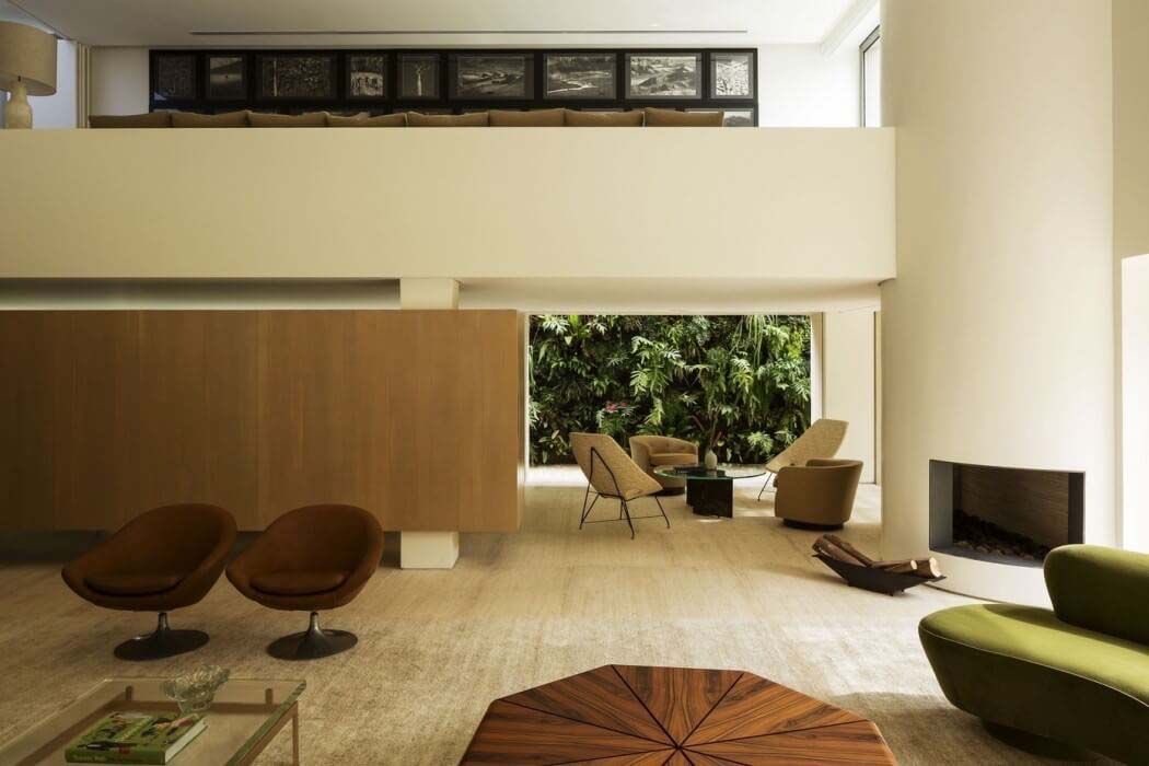 luusssso's tweet photo. Love the open design of this home in São Paulo, Brazil https://t.co/iIACWQTFUG