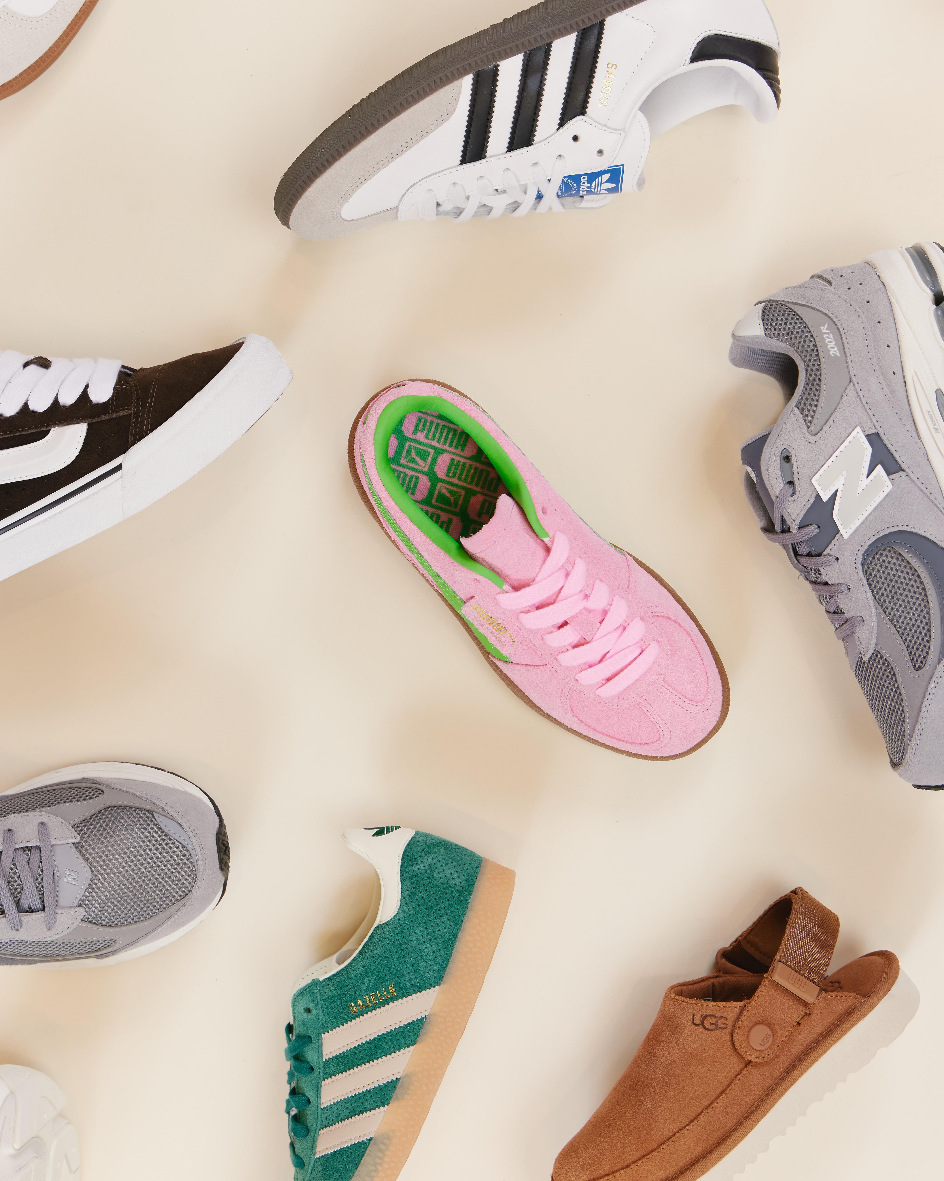 Foot locker top cool springs