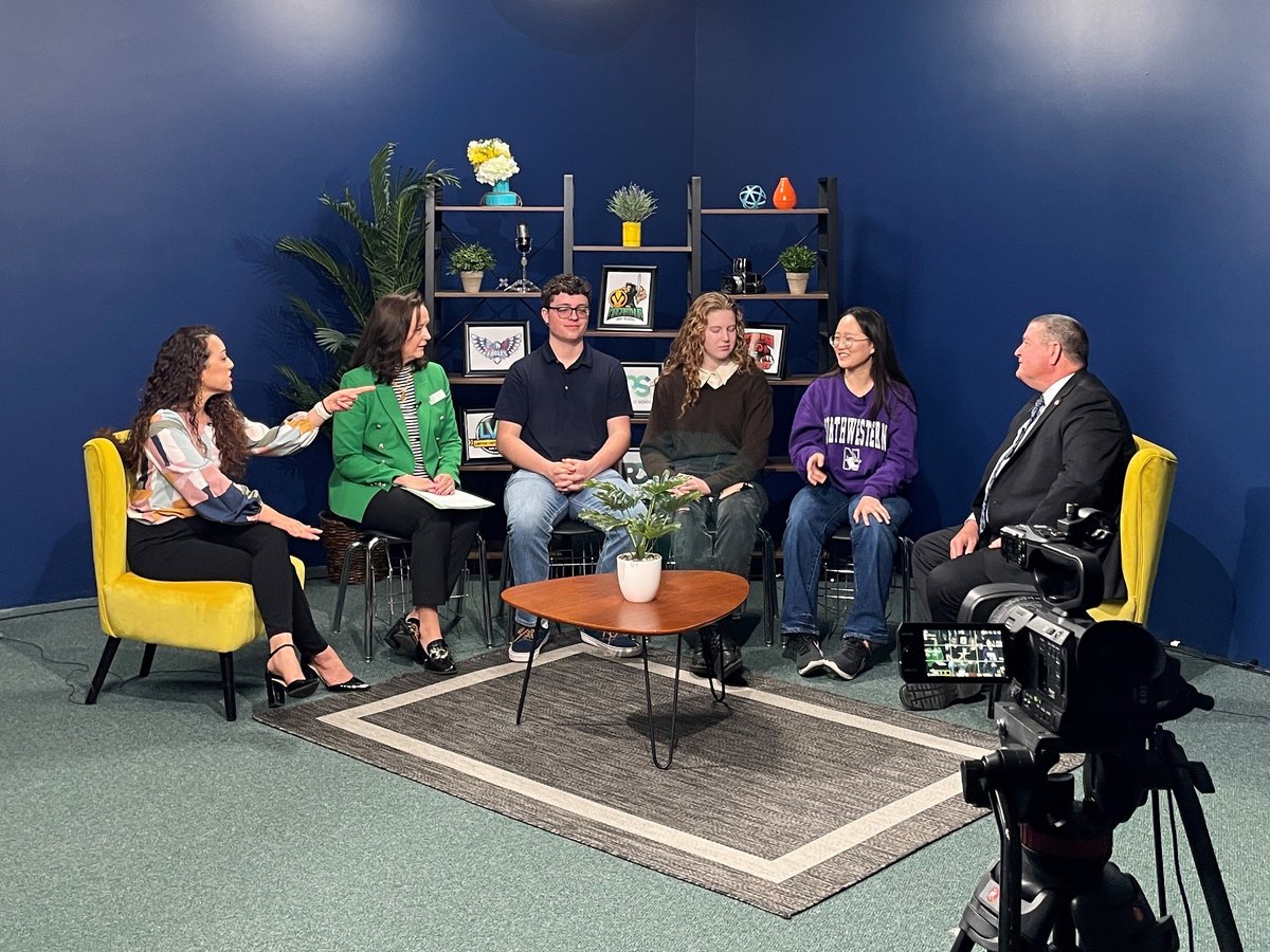 Watch as OFE Executive Director Elizabeth Inbody joins Medal for Excellence-winning @LawtonPS Superintendent @Kevin_Hime and LPS’ three Academic All-Staters on his Time with Hime podcast. youtube.com/watch?v=P9m4fG… #oklaed #ofeawards
