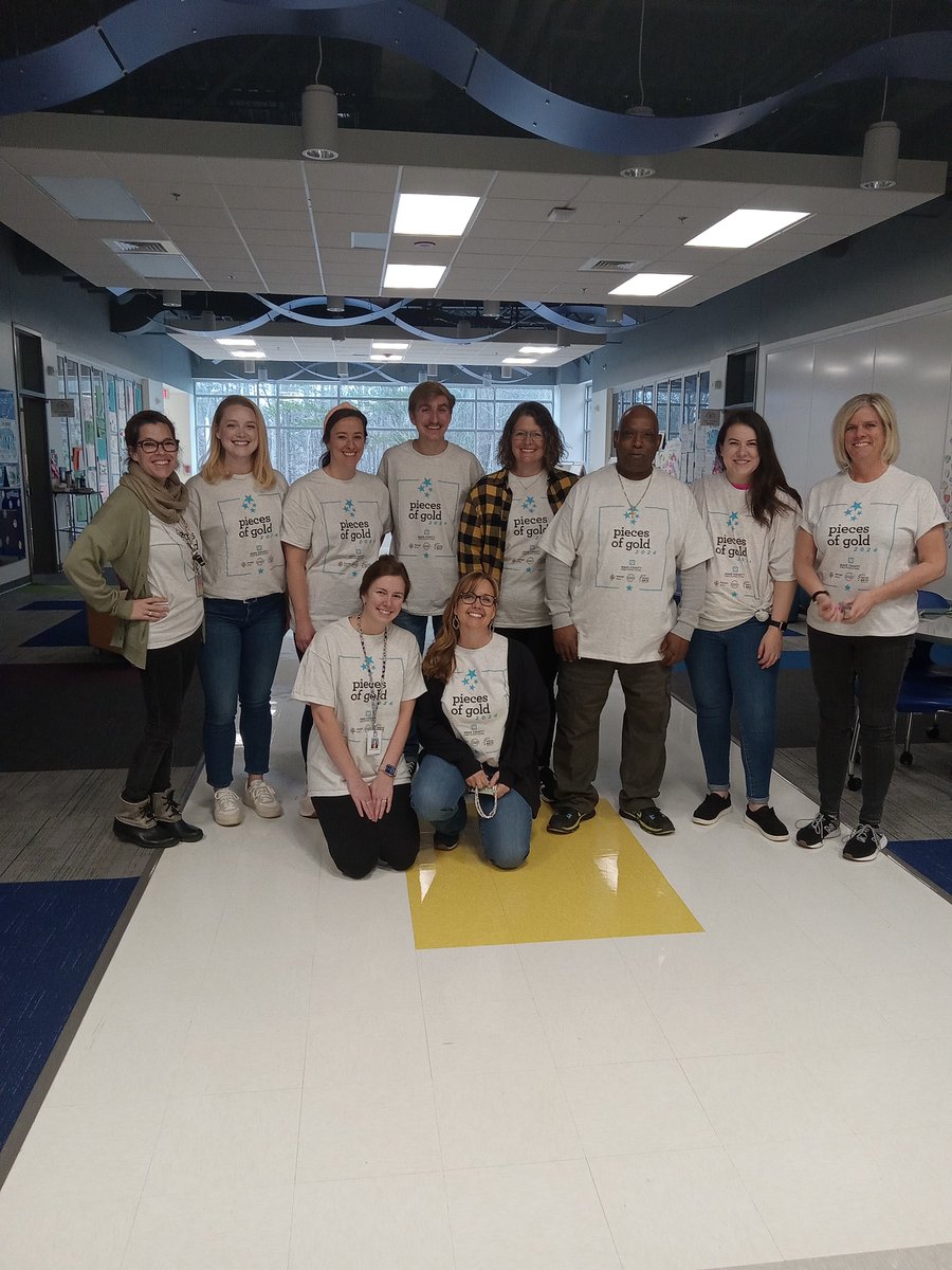 We're ready for the 2024 Pieces of Gold show tonight! Let's go bullfrogs!