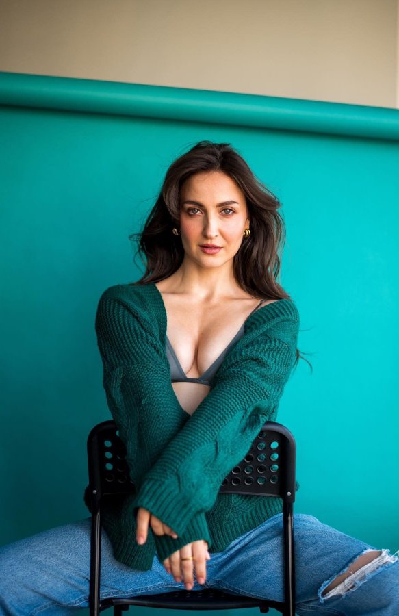 GH_t-leWgAAsccf?format=jpg&name=900x900