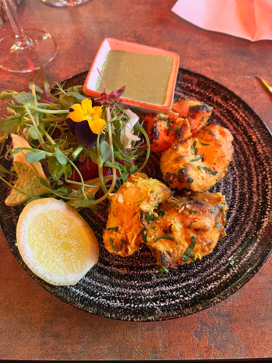 SFGFreemasons's tweet image. 🌟 Great night out at Jai Lounge with Ansdell Lodge! 🍽️ Authentic Indian cuisine at its best, excellent food &amp;amp; even better company. Thanks to all who made it special. Here's to more nights of fellowship &amp;amp; fun! #AnsdellLodge #MasonicGathering #JaiLounge #freemasons