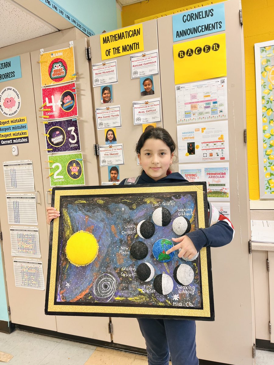 marisolibueno's tweet photo. My heart is exploding with pride as Corazón Bilingüe club member personalizes her Moon Phases science project, pinning Colombia 🇨🇴 , her mother country, in the correct location on Earth! #micorazónlateendosidiomas @CorneliusElem https://t.co/iKPOVYgRUE