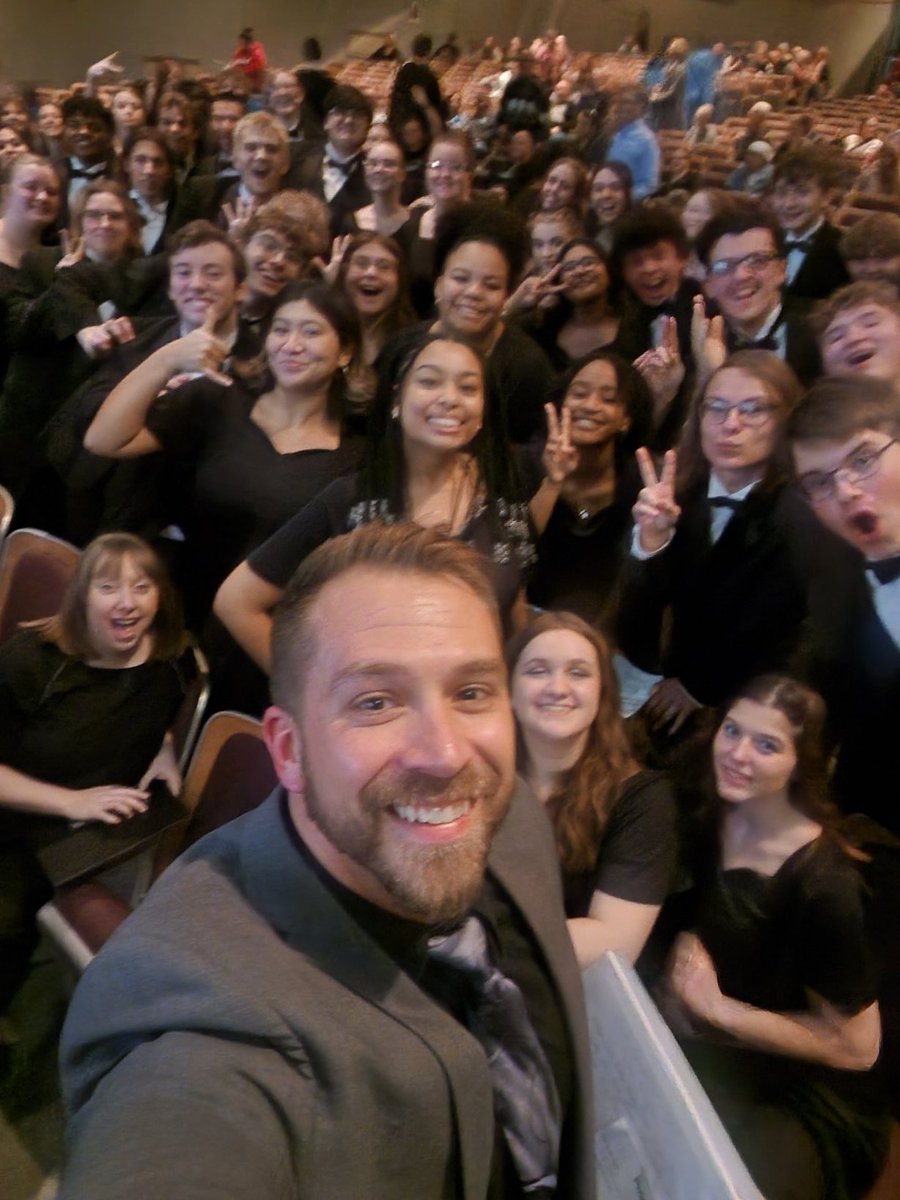 SMSD HS Choral Festival was a blast last night! All of the choirs did wonderful. Especially proud of the West Chorale! <a href="/SMWestOffice/">SM West Office</a>