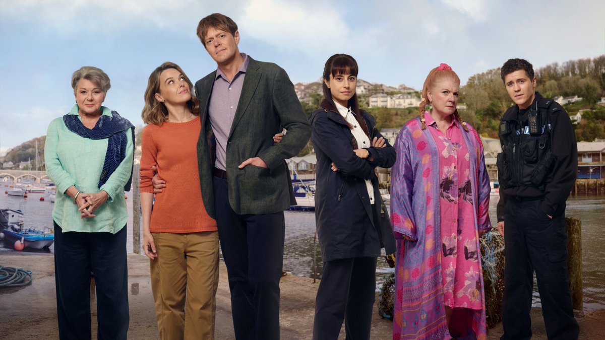📸 Beyond Paradise series two is nearly here! Take a first-look at the new series, meet the guest cast and watch the trailer for the hit drama, coming to @BBCOne and @BBCiPlayer on Friday 22 March Trailer here ➡️ bbc.co.uk/mediacentre/be…