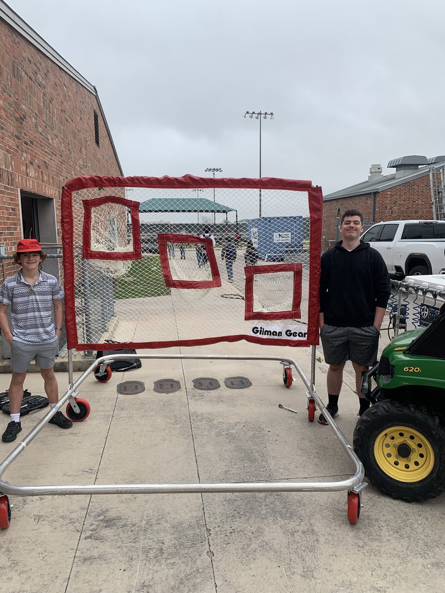 Two of the hardest working Student Equipment managers in the business.
Putting a QB Target net together this morning to make the Canyon Cougars better.
Thankless job, and you will never see them in the highlight reel, but these guys are key to the success of any great program.