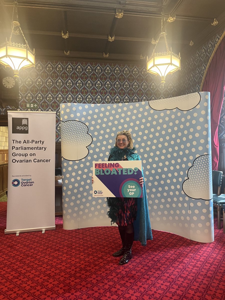 Thank you to MPs <a href="/Anna_Firth/">Anna Firth</a> and <a href="/alisonthewliss/">Alison Thewliss</a> for becoming #TealHeroes today to help raise awareness of the symptoms of #ovariancancer. We need to transform early diagnosis. #OvarianCancerAwarenessMonth
