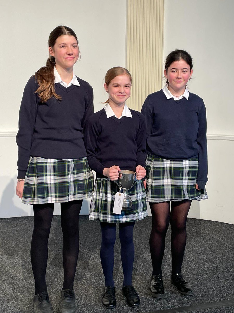 MidSomerset Festival (@midsomersetfest) on Twitter photo Winner of Solo Shakespeare Yrs 7-9 Millie Godfrey with other competitors from <a href="/StonarSchool/">Stonar School</a> #BathMSF24 Winner of Solo Shakespeare Yrs 7-9 Millie Godfrey with other competitors from <a href="/StonarSchool/">Stonar School</a> #BathMSF24