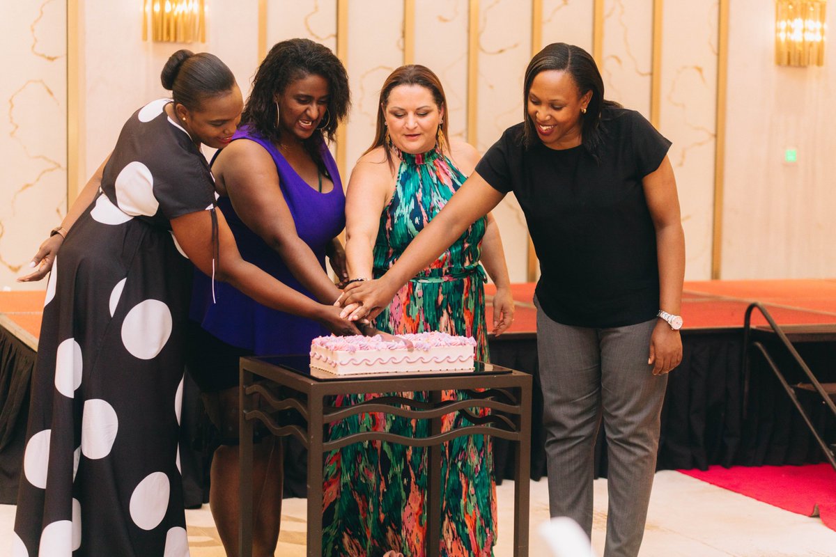 Empowerment in every smile, strength in every step. 🌟

Celebrating the remarkable women who shape our Johari Rotana family. Here's to camaraderie, unity, and the unstoppable force of sisterhood! 💼👩‍💼

#WomensDay #Empowerment #JohariRotanaFamily #IWD #internationalwomansday