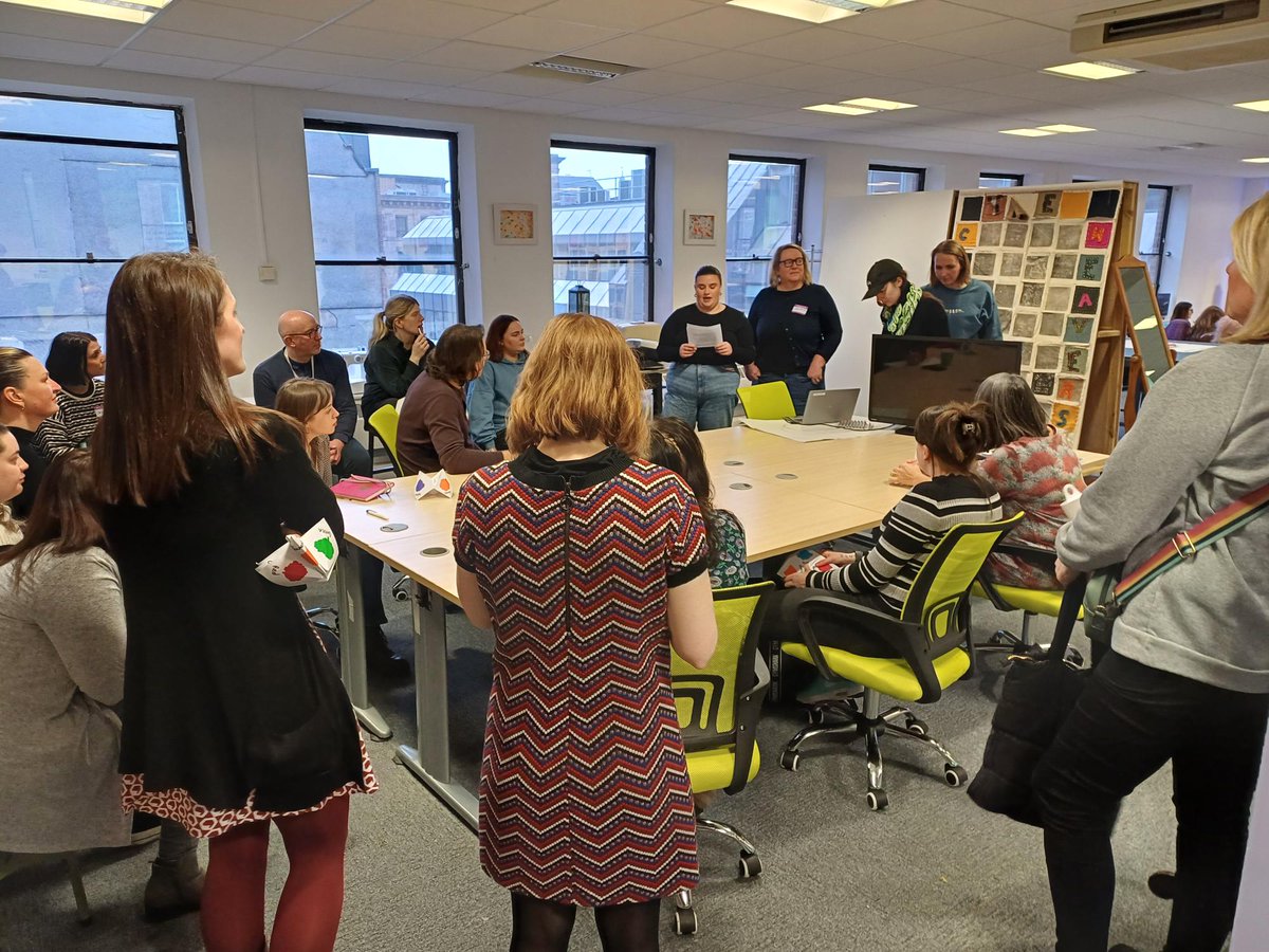The Participation Network day started as an interactive gathering. @malerolemodels 'Great to not be a formal conference and be in a participation safe space'. #Participation @StafScot @CELCIStweets