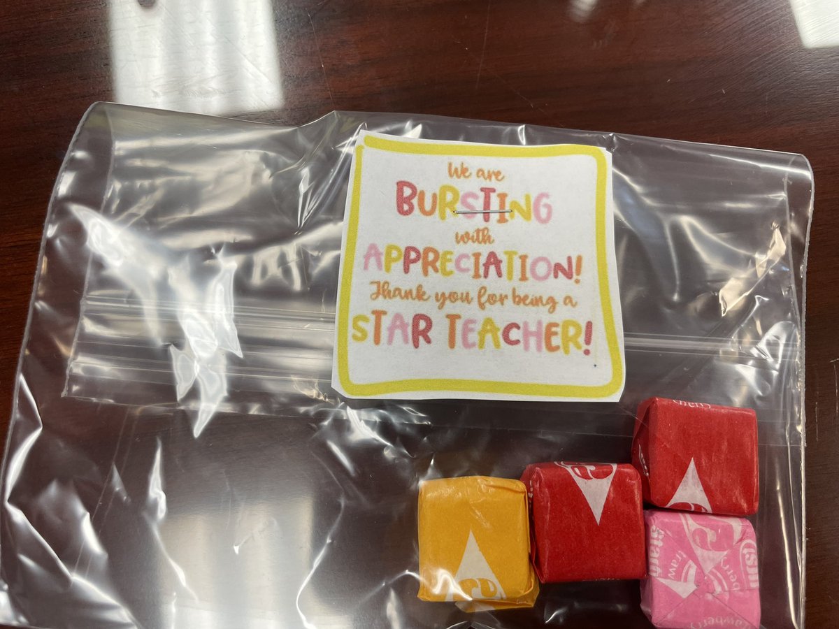 We appreciate our staff and “We’re StarStruck by them!” This was a little treat to start off the week! @pbcsd @MrsGreen1997 @RisaSuarez