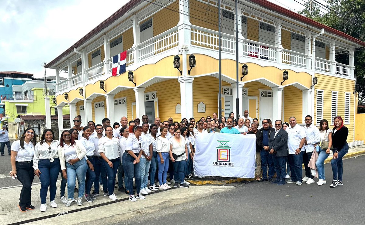 mberiguete's tweet photo. Un viaje de enseñanza  por los tesoros culturales de Bonao y La Vega con los estudiantes de la Escuela de Relaciones Internacionales de @UnicaribeOnline Descubriendo la riqueza de nuestra cultura y fortaleciendo la diplomacia cultural. #CulturaDominicana https://t.co/TqWt5nOkxZ