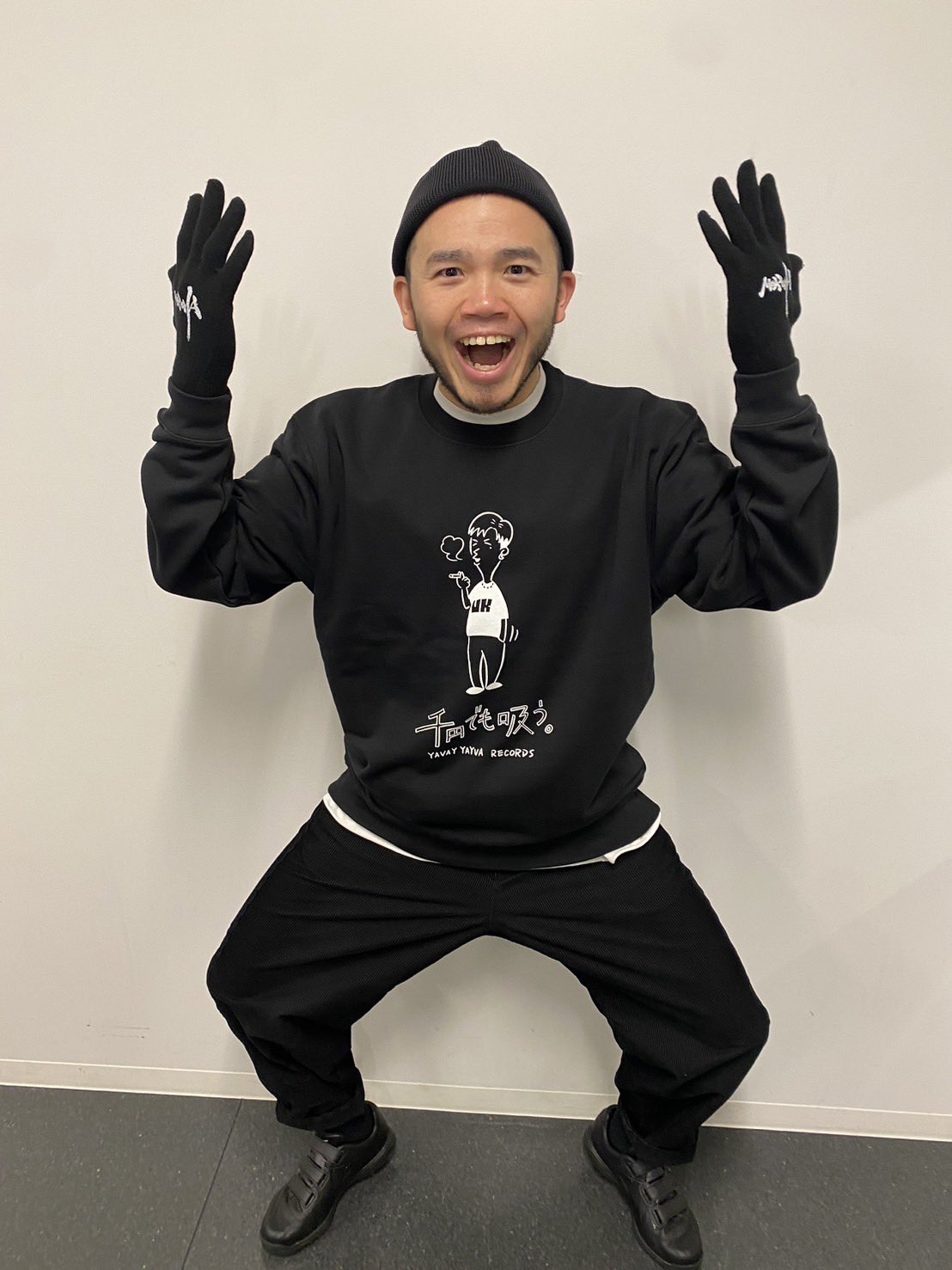 千円でも吸う。トレーナー - MOROHA OFFICIAL GOODS STORE