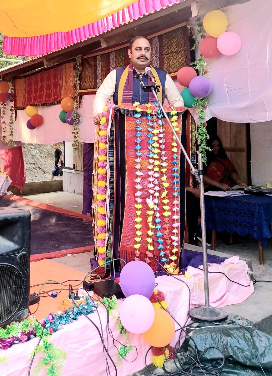 Another feather on the crown of Vidya Bharati!
Vidya Bharati's first school in Mizoram named Kalindi Rani Vidya Mandir at Rajivnagar, Mamit District inaugurated by Ulhas Kulkarni, Kshetra Pracharak of RSS North East, Dr. Pawan Tiwari, Organizing Secretary of Vidya Bharati NE.