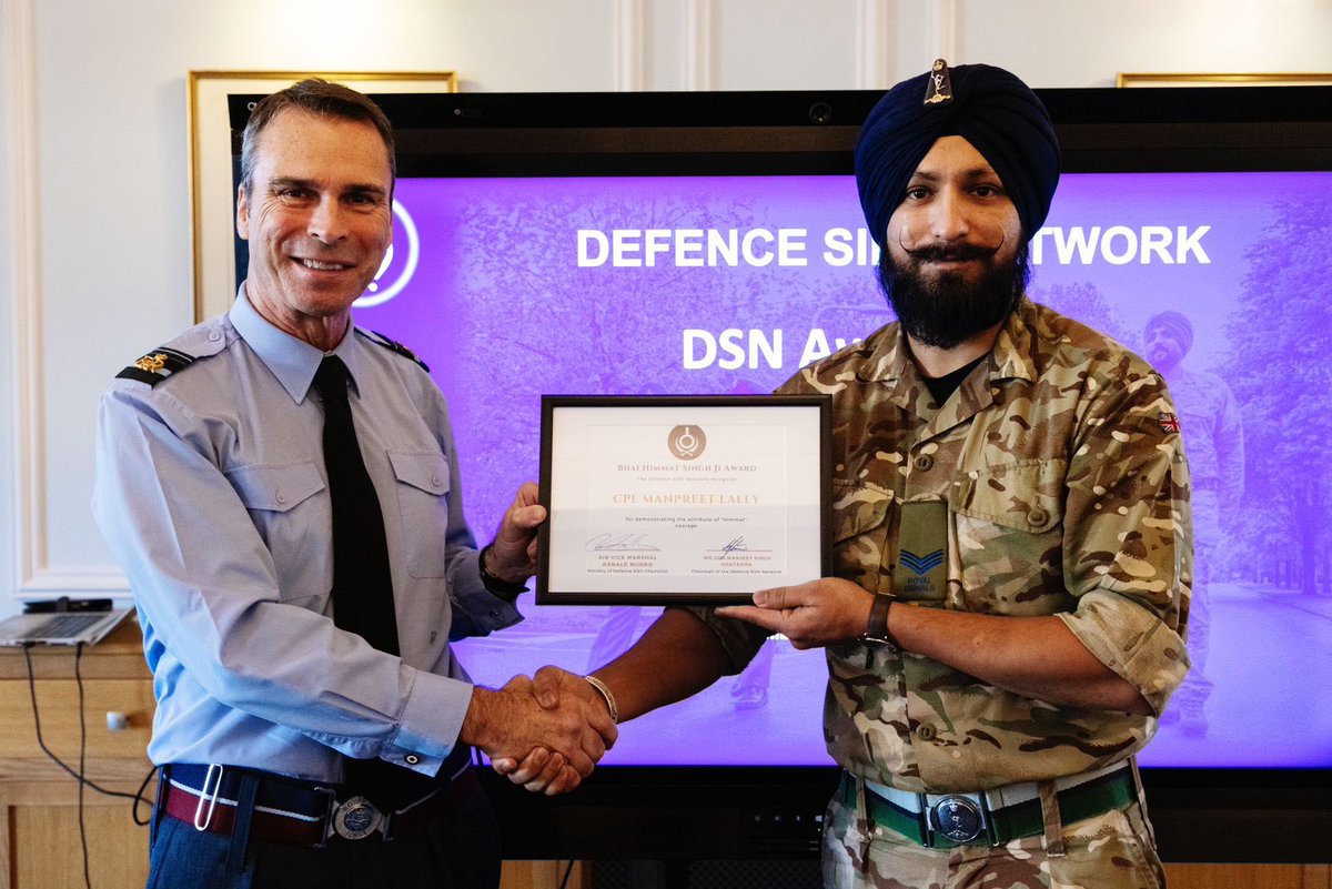 Cpl Lally is a very active member of the Defence Sikh Network, and we're delighted that he has been given an award for his commitment and Himmat (a Punjabi word meaning courage). The prestigious Bhai Himmat Singh award was presented by AVM Ranald Munro. @DefenceSikhNW