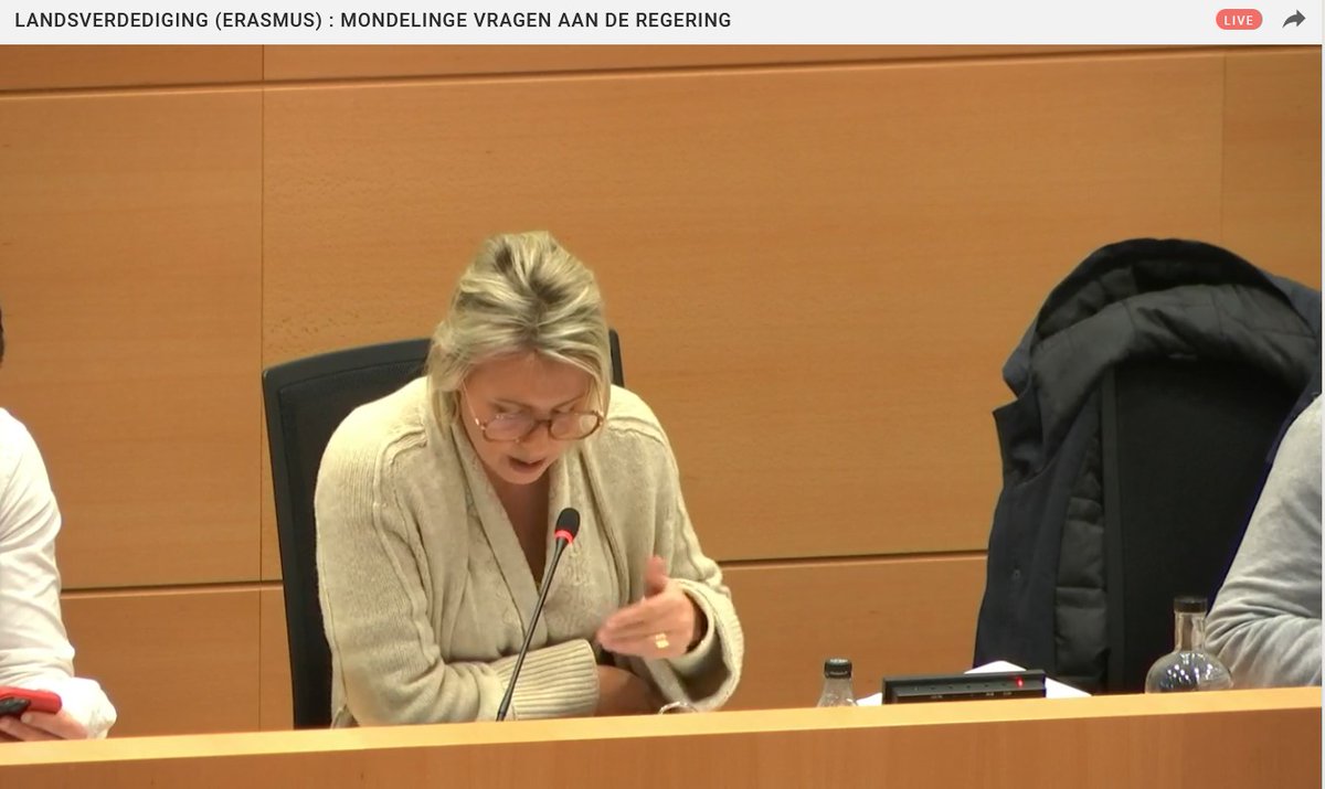 During a talk yesterday someone pointed me to the fact that the Belgian 'Defence Commission' of parliament had session today and that it would be livestreamed.

So I decided to peep in and follow what was some sort of theatrical question time to the Minister of Defence
🧵
1/