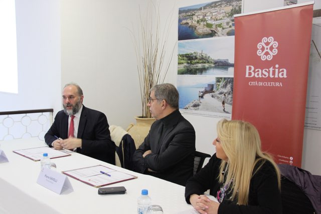 BdT_Corse's tweet photo. Signature de la Convention de financement d'une mission d'appui au titre du programme #ACV2 avec @Cita_Bastia: financement d'un poste d'expert auprès de la ville pour participer à la coordination des différentes études et projets.
@IsulaCorsica @AggloBastia @Prefet2B @degentili https://t.co/eMgrtfSxCT