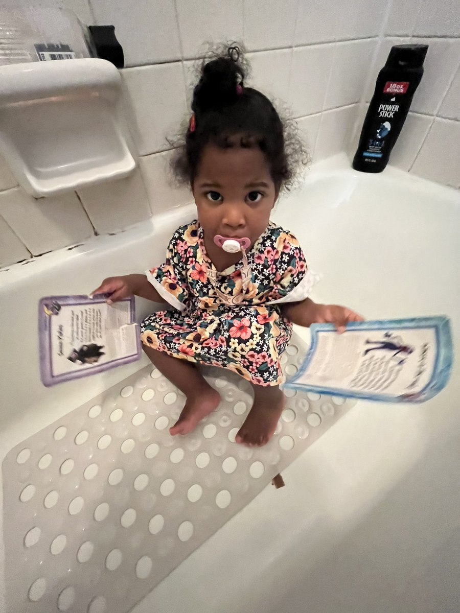 pytgerms's tweet photo. Was looking for my baby and found her here 🥴🤣❤️ https://t.co/pb9GPCr1Ax