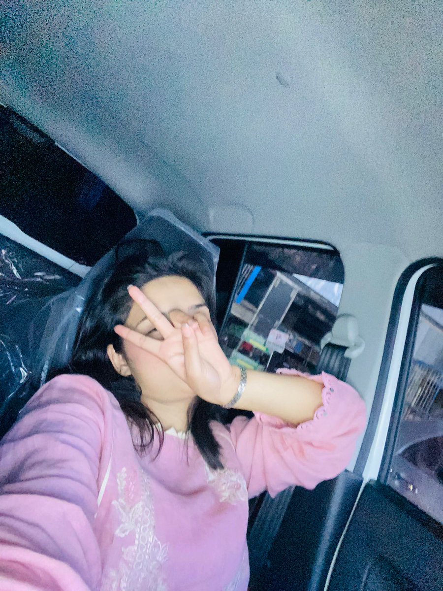 Sheeza Khan tweet media