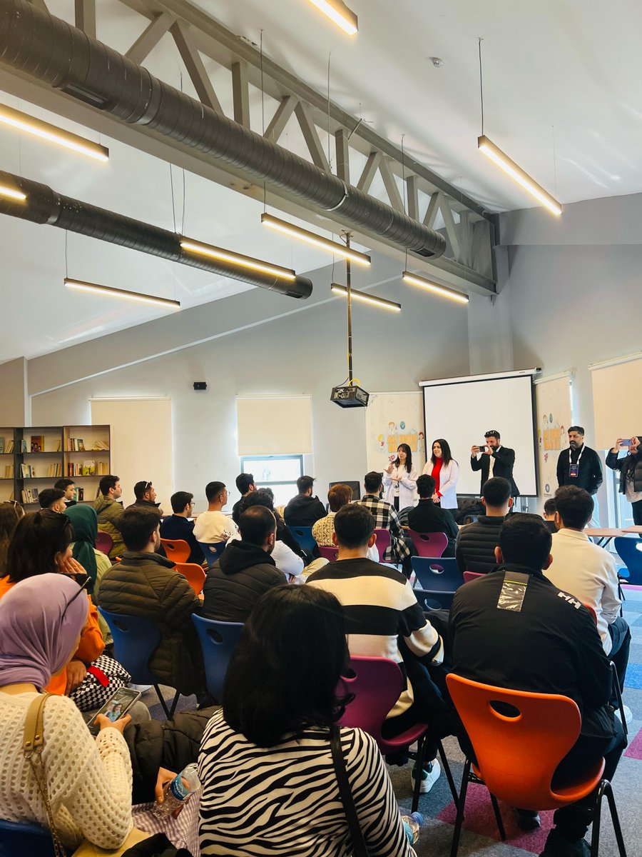 zabeyazgul's tweet photo. Mezopotamya Uni Lab ekibimiz bilimsel araştırma ve teknik gezi kapsamında #Diyarbakır’da. El Cezeri İnovasyon Merkezinde.

Her biri geleceğin yöneticileri ve üreticileri olacak olan gençlerimize güvenimiz tam. Unutmayın arkadaşlar, biz her zaman yanınızda ve en büyük destekçiniz olacağız.