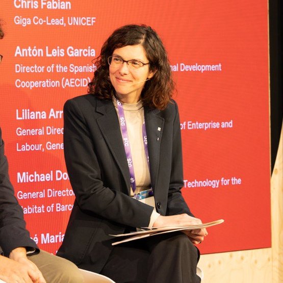 catalangov's tweet image. 📌 The Government of Catalonia presented yesterday the @Gigaglobal project at #MWC2024

👉 It is a @UNICEF program supported by the Executive to guarantee internet access in schools around the world

The DG of Digital Society @tic @Liliana_ArroyoM took part in the event