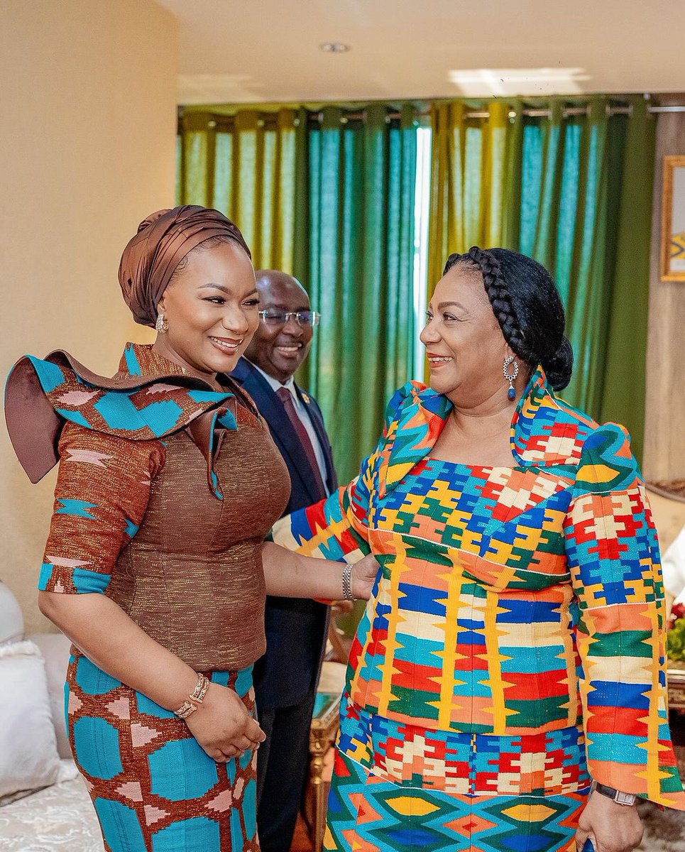 First Lady,Rebecca Akuffo Addo and the Second Lady ,Samira Bawumia showcased their Ghanaian kente garments at #SONA2024 🇬🇭

#TV3GH