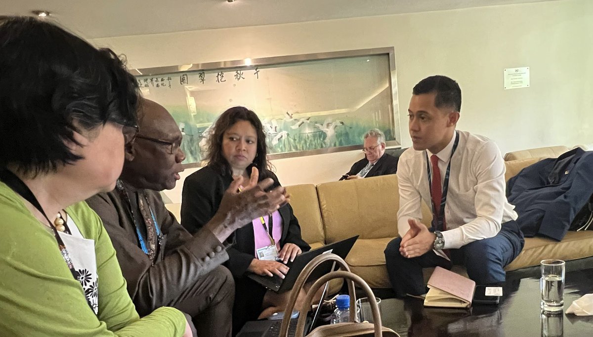 Here at #UNEA6, #Madagascar’s new environment minister, Max Fontaine, met with the @theGEF to discuss existing projects and ways to enhance cooperation in line with national priorities, and opportunities for programming across the GEF’’s Family of Funds. thegef.org/projects-opera…