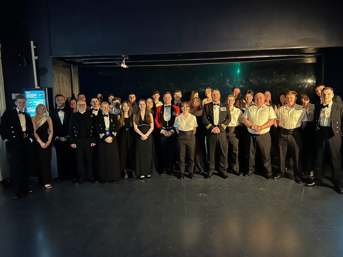 Last weekend @URNUYorkshire had our Annual Mess Dinner at @TheDeepHull. A fantastic evening was had by all in a unique location, with some great beliefs given by OCs on the Battle of Sadras. #LearnTodayLeadTomorrow #URNU