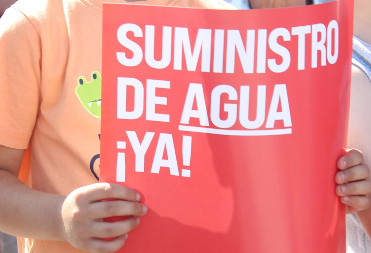 Andaluces de Los Pedroches, levantaos.
Dejad el desayuno molinero y el senderismo.
¡Pedid agua y libertad!