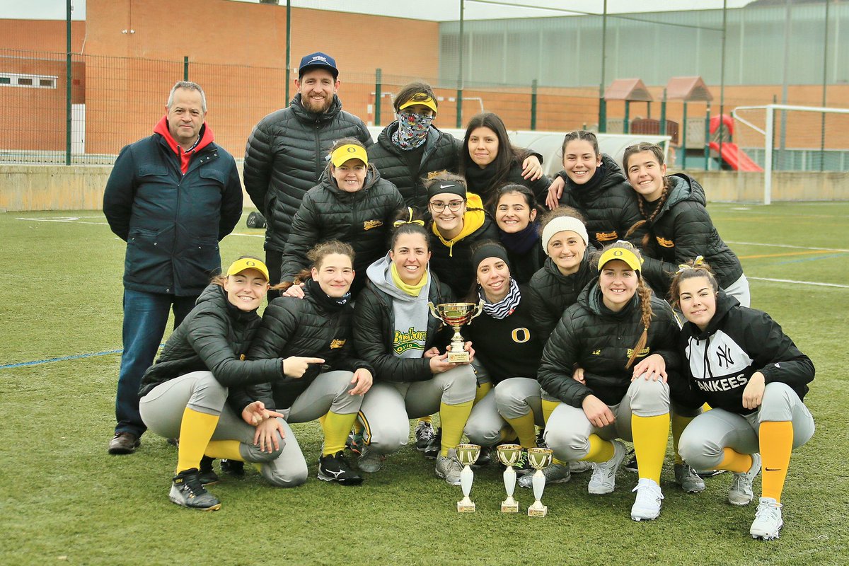 NavarraBeisbol's tweet photo. Este fin de semana, OBB @OBBsofbol ganó la copa de la primera edición de la Navarra Softball Cup, organizada por Izaga @irabiaizaga, @cd_arga y la Fenabs.

#nascup #fenabs

https://t.co/IvMPl2Thuq https://t.co/unrhnwuXGN