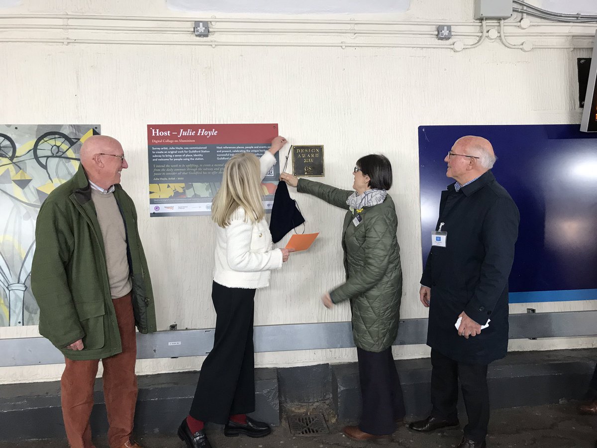 Dan Wright was Community Railing tweet media