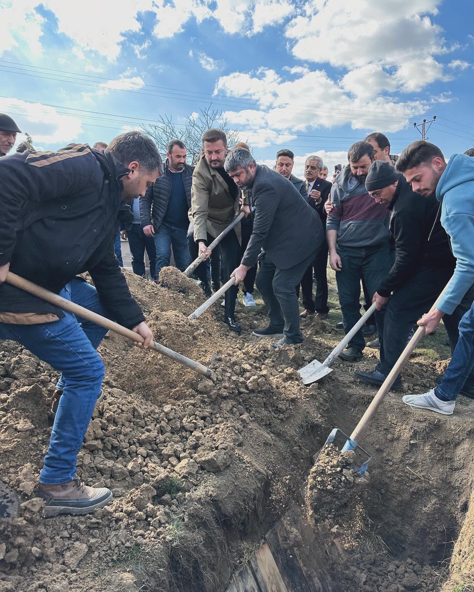 iyipartiankara's tweet photo. İYİ Parti Gençlik kollarımızın emektarlarından Tayfun Göçer’in Amcası Süleyman Göçer hakkın rahmetine kavuşmuştur.

Merhuma Yüce Allah’tan rahmet; ailesi ve yakınlarına sabırlar dileriz.

@meral_aksener 
@AkifSarperOnder 
@iyiparti https://t.co/L0wfufpxJi