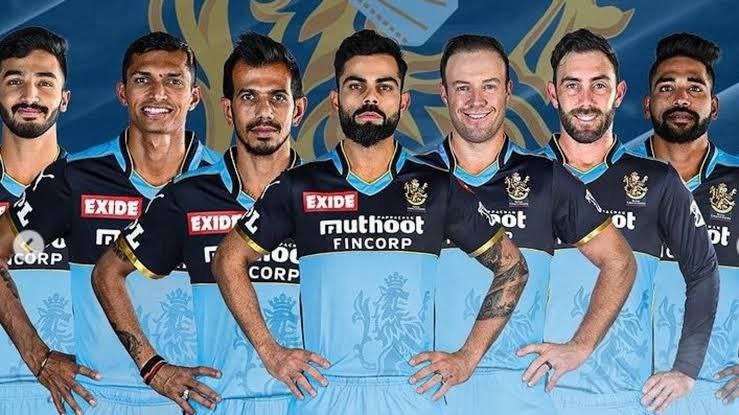 Fun Fact : On 20th September 2021 RCB don blue jersey in a match against KKR to give tribute to Covid frontline workers and decided to donate for every six they hit in the match and they ended up hitting 0 sixes.
😭😭🙏