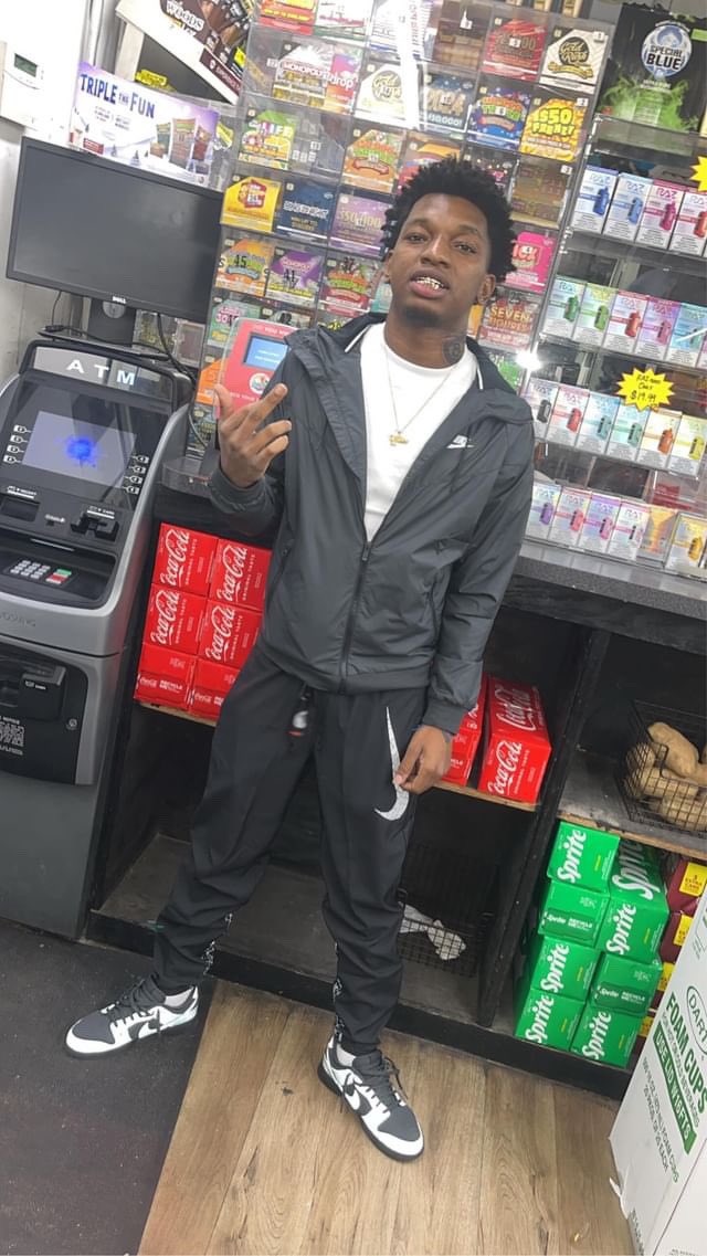 1WayRobb's tweet image. 🎱🥷🏿