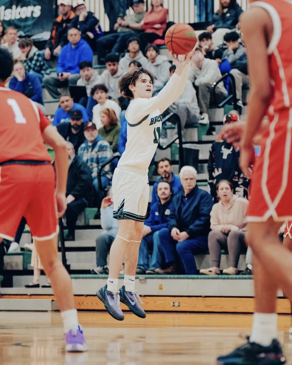 hoopdreamsbball's tweet photo. HUGE CONGRATS to @BoysParkrose guards Leo Marshall &amp; Eli Priestley getting a big win over @hilhibasketball on “SENIOR NIGHT”!🏀🧠📈🌟🌟

♥️These two young fellas I’ve got so much LOVE for!  They started back in 5th grade, consistently worked so damn hard &amp; have amazing character! https://t.co/48mSU5ZKlN