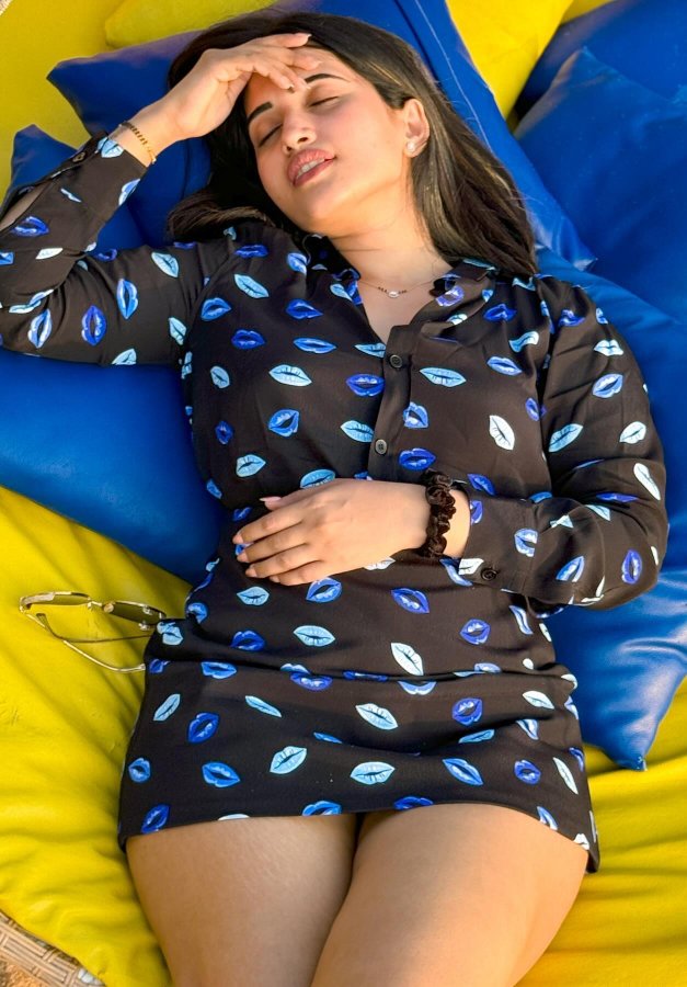 GHaE5sKWEAASB6K?format=jpg&name=900x900