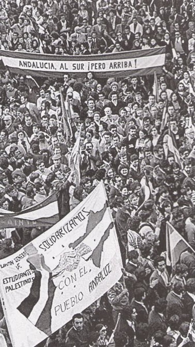 mpenalverr's tweet photo. Nadie te va a querer como la Andalucía libre y soberana te quiere.

#28Feb #28F https://t.co/PYcybofkrC