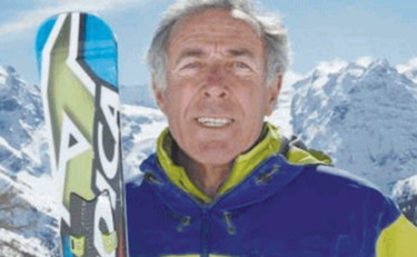 mariobianchi18's tweet photo. Il #28febbraio 1951 è nato #GustavoThoeni. Uno dei più grandi sciatori di sempre: 4 Coppe del Mondo (1971, 1972, 1973 e 1975, secondo nel 1974). Un oro e 2 argenti alle Olimpiadi, 5 ori e 2 argenti ai Mondiali (2 in combinata). Leggendari i suoi duelli con #Stenmark e #PieroGros. https://t.co/4SiZvvqITM