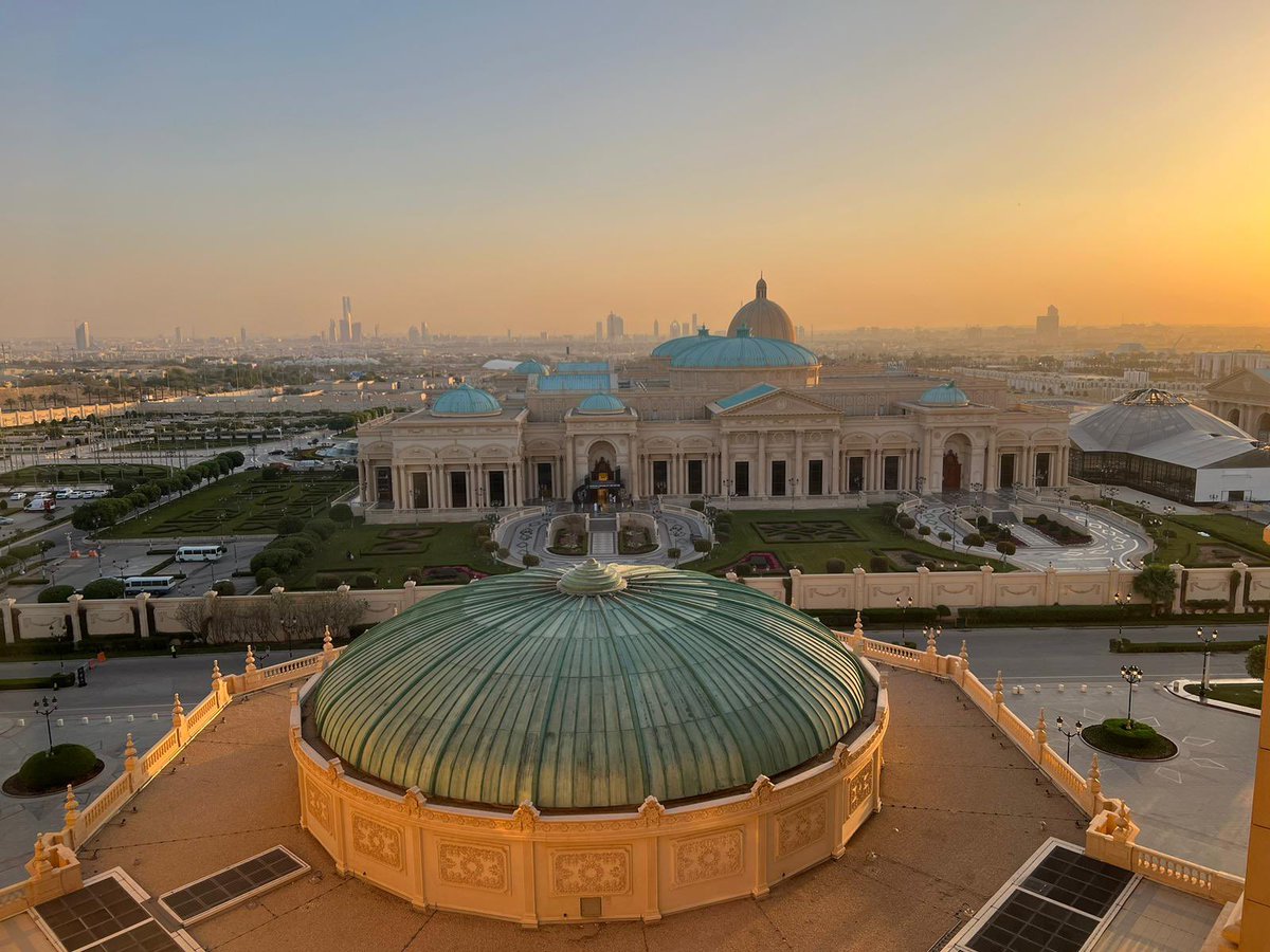 AMCEducation's tweet image. Salaam from @HCI_KSA
@anthonymillard1 is on the Global Citizen Dialogue Panel to discuss the idea that individuals possess a broader sense of identity and responsibility beyond their national or cultural affiliations.
#HCI2024 #FutureReadiness