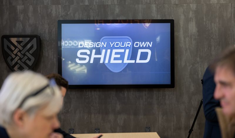 Want to design your own shield? 🛡

Try our unique "design your own shield" experience on our interactive touchscreen. ✨ 

Choose your desired requirements and components that would benefit your mission.

#EnforceTac #ballisticshields #customization #innovation