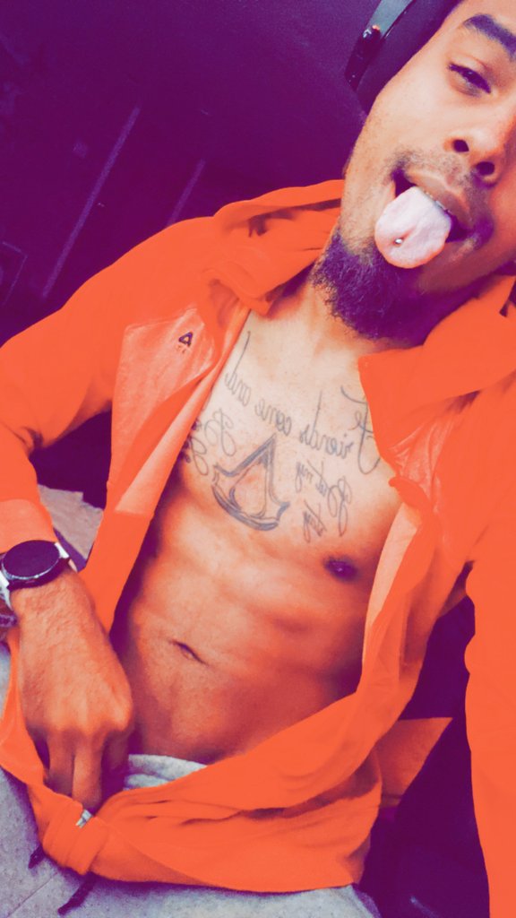 ♥️ &🔄 If you would give me head while I game 😏👀😋😈🍆💦 https://t.co/jygyYFOKwy